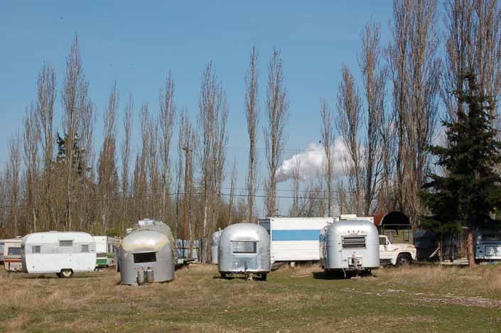 Vintage trailer junk-yard has a selection of vintage trailers avaliable for restoration